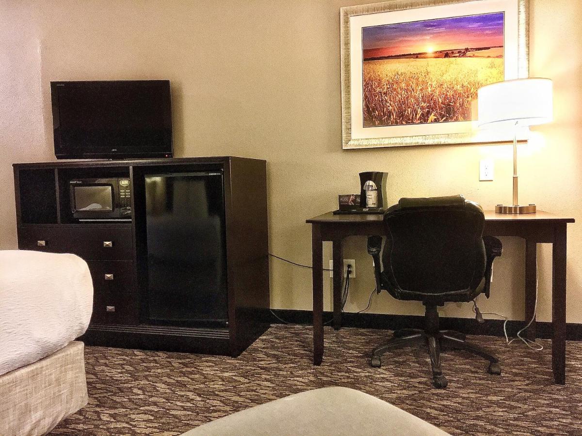Best Western Wheatland Inn Colfax Экстерьер фото