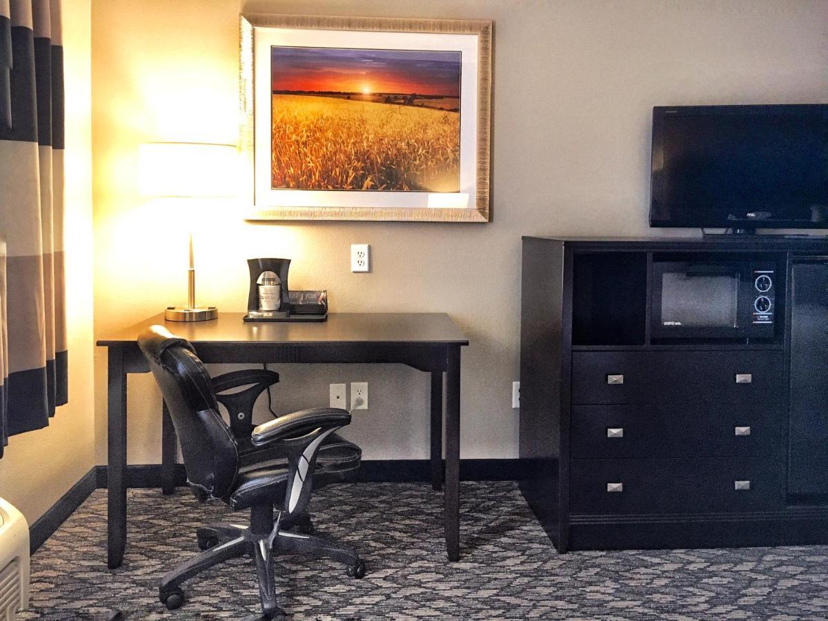 Best Western Wheatland Inn Colfax Экстерьер фото